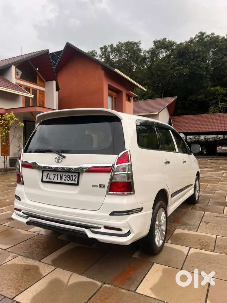 Toyota Innova 2.5 Gx 2015