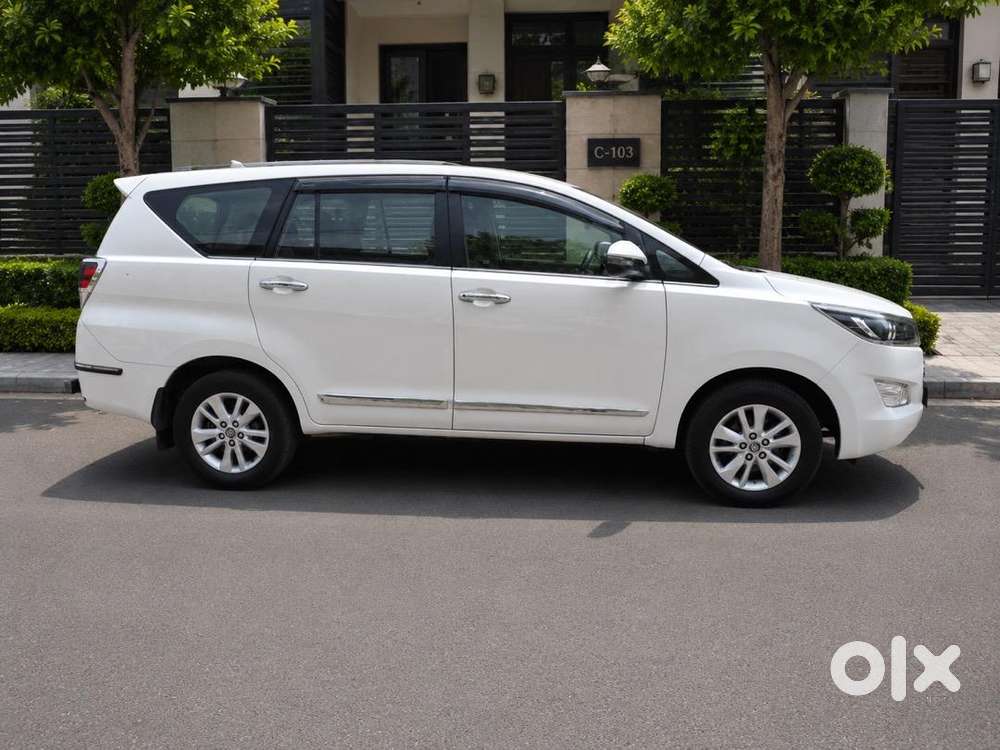 Toyota Innova Crysta 2019 Diesel Well Maintained