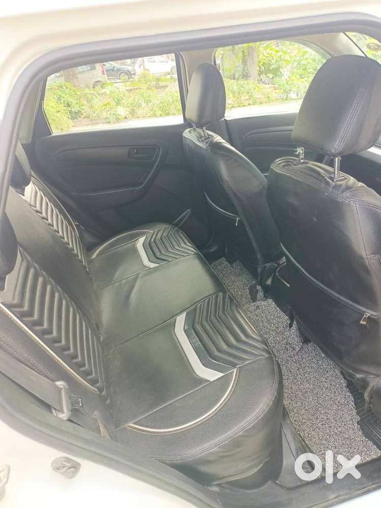 Maruti Suzuki Brezza 1.5 Vxi Smart Hybrid, 2022, Petrol