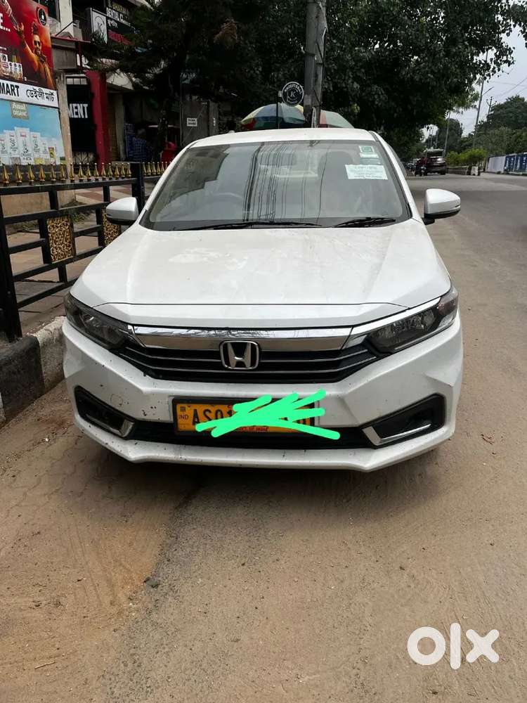 Honda Amaze 2023 Petrol Well Maintained