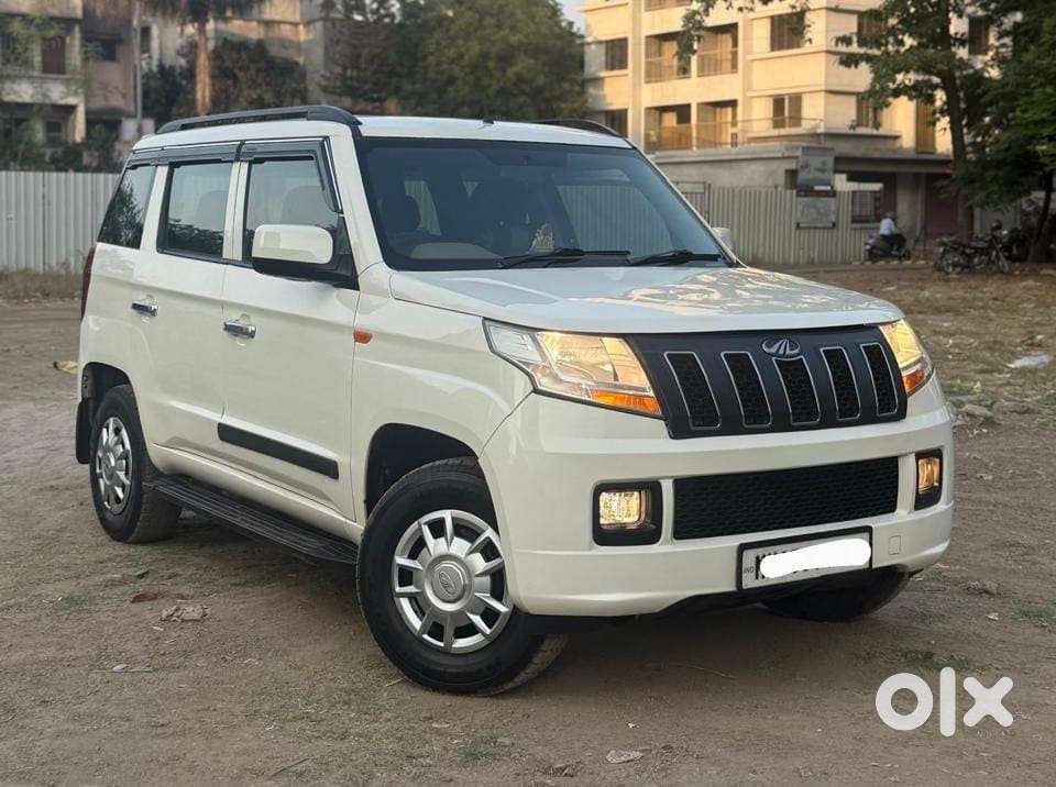 Mahindra Tuv 300