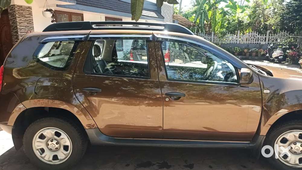 Brand New Condition Full Company Service.