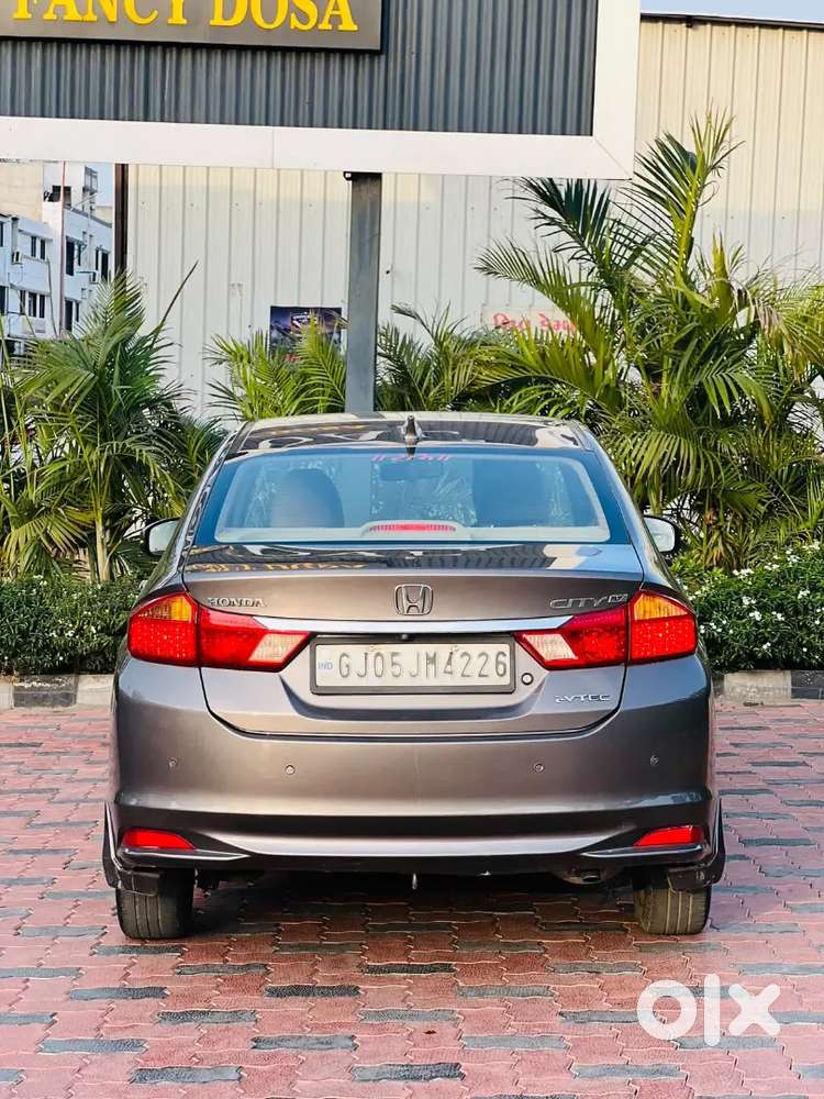 Honda City 2015 Variant Km Genuine