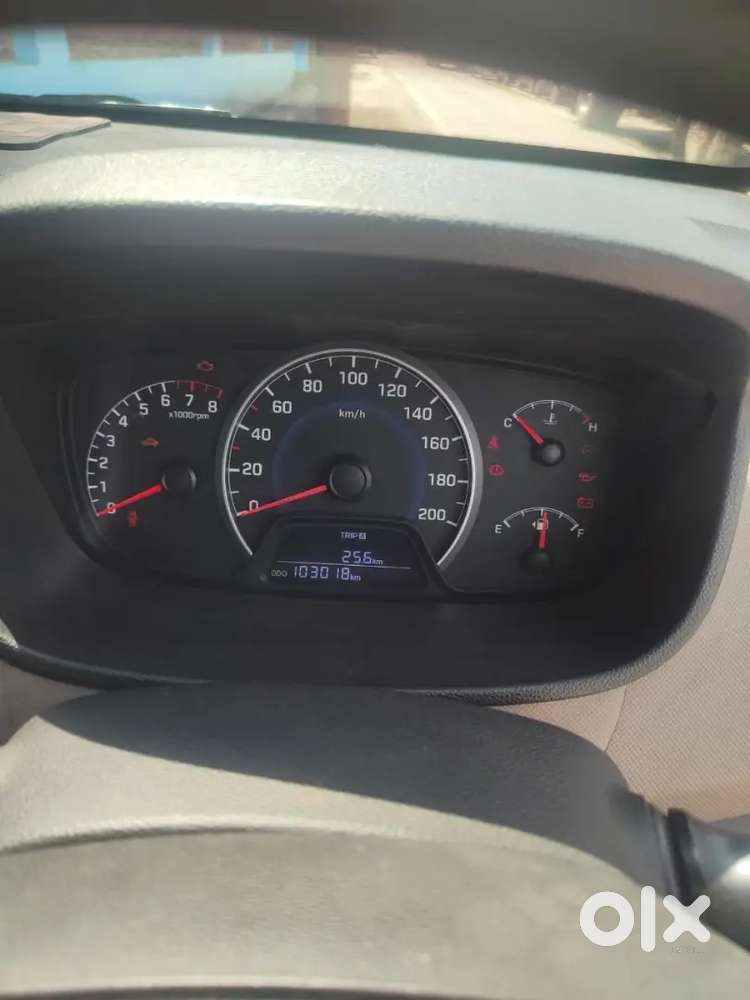 Hyundai Grand I10 Sportz 2017 Petrol Manual