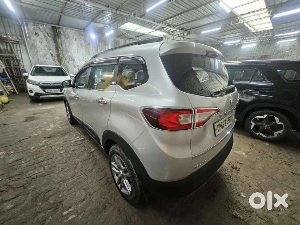 Renault Triber Rxz, 2020, Petrol
