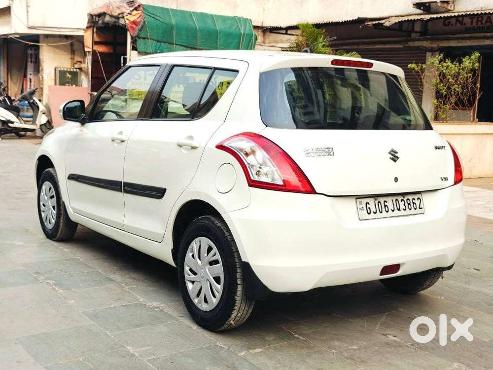 Maruti Suzuki Swift Vxi + Manual, 2016, Petrol