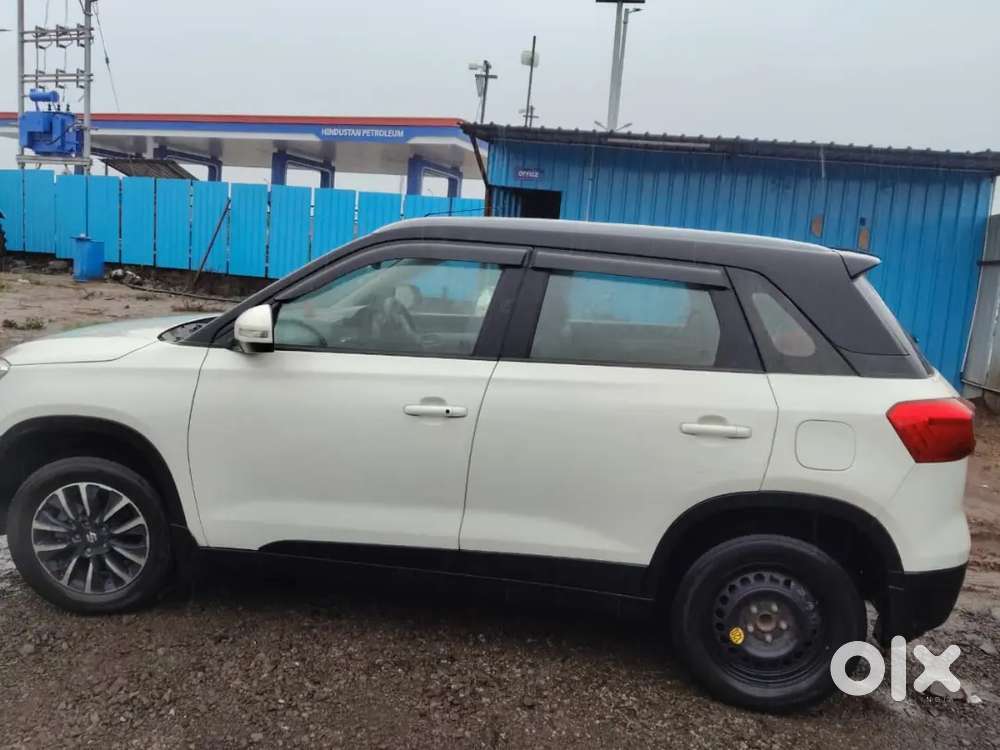 Pvt Automatic Petrol Maruti Brezza Zxi Smart Hybrid Model 11/2020 Ins