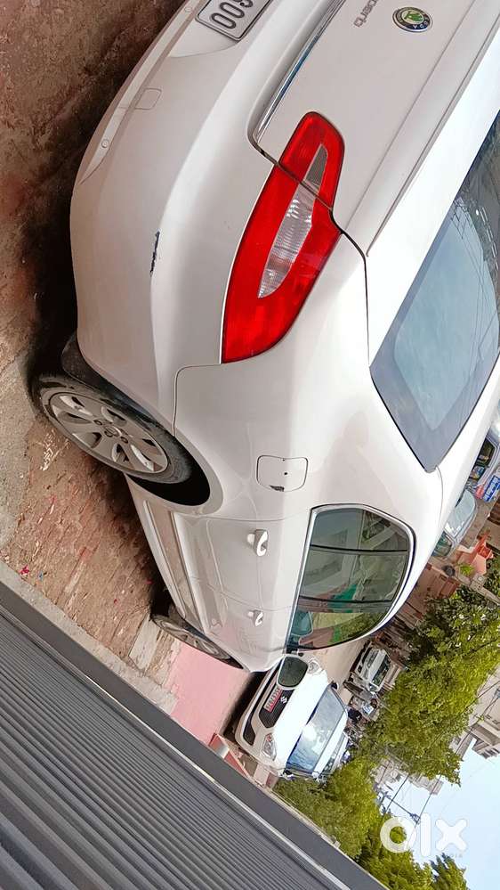 New Brand Luxury Car With Well Maintained