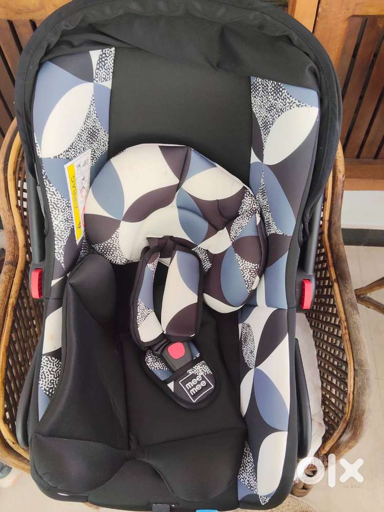 Mee Mee Car seats