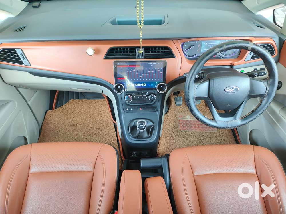 Mahindra Marazzo, 2019, Diesel