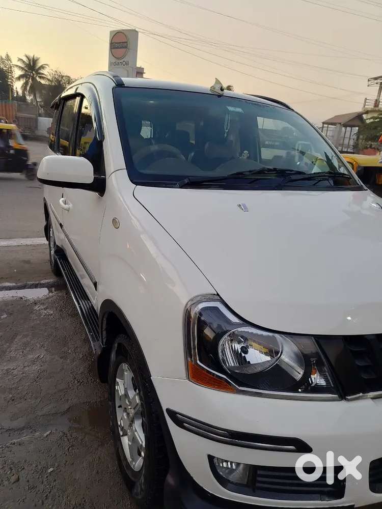 Mahendra Xylo Car
