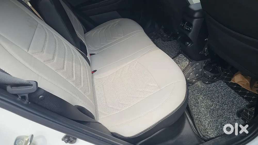 Hyundai Creta 2023 Petrol 33500 Km Driven