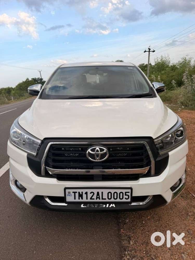 Toyota Innova Crysta 2.4 V 8 Str, 2019, Diesel