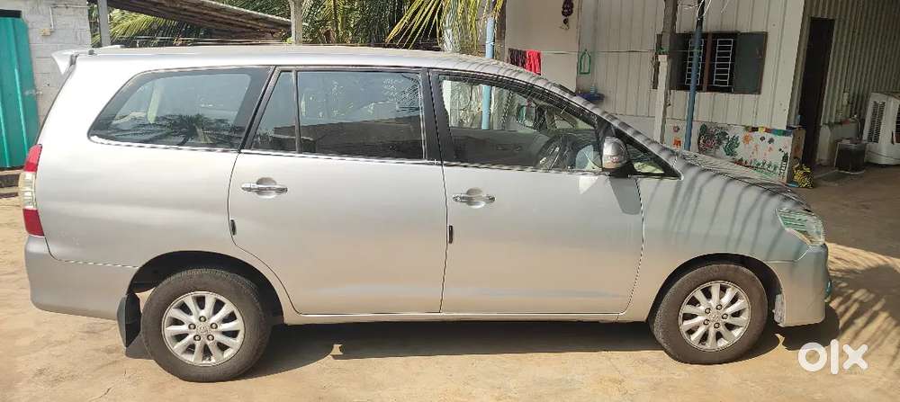 Toyota Innova 2013 Diesel Well Maintained