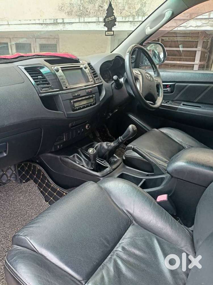 Toyota Fortuner, 2015