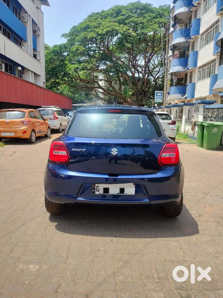 Maruti Suzuki Swift Vxi Automatic 2022