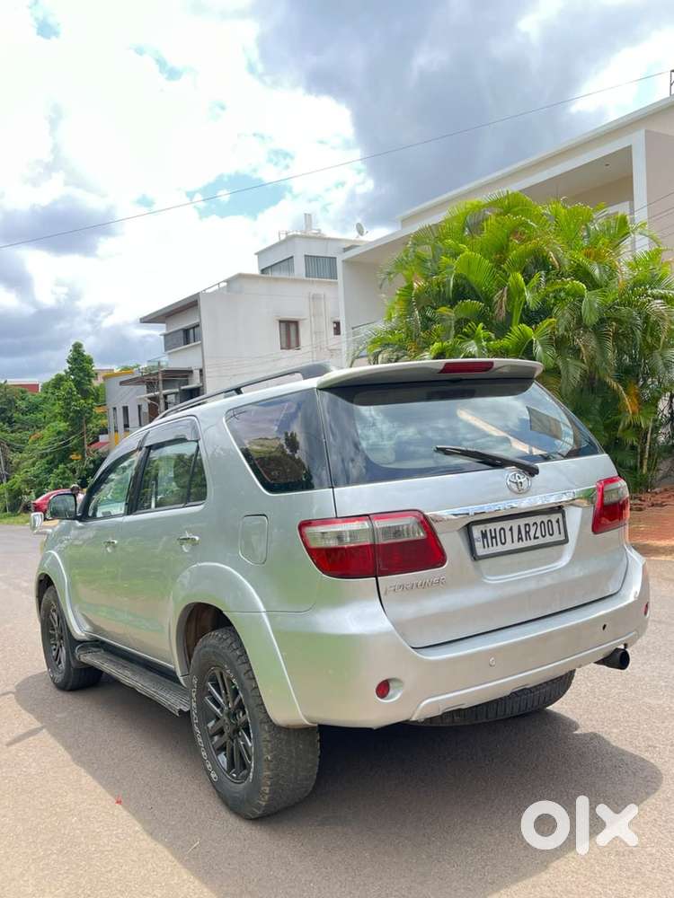 Toyota Fortuner [ ] 3.0 4x4 Mt, 2010, Diesel