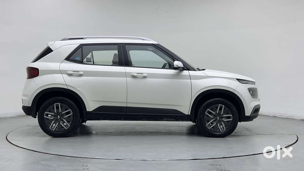 Hyundai Venue Sx Opt Turbo, 2022, Petrol