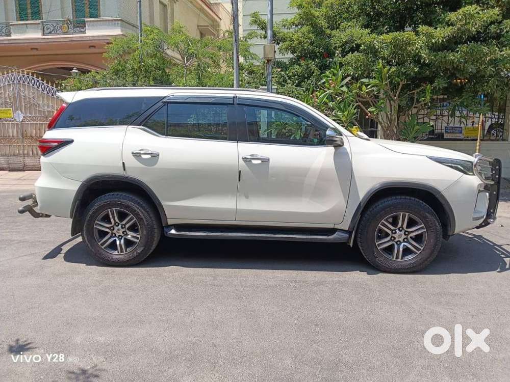 Toyota Fortuner 4x2 At 2.8 Diesel, 2022, Diesel