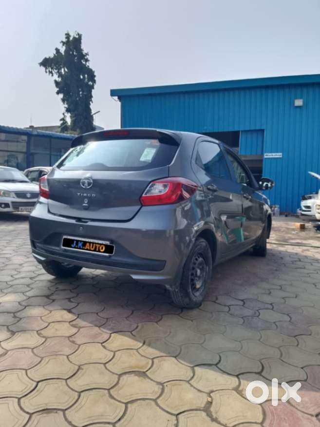 Tata Tiago Xz, 2021, Petrol