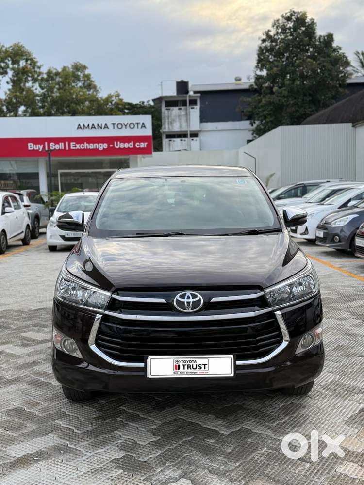 Toyota Innova Crysta 2.4 G Mt 8s, 2017, Diesel