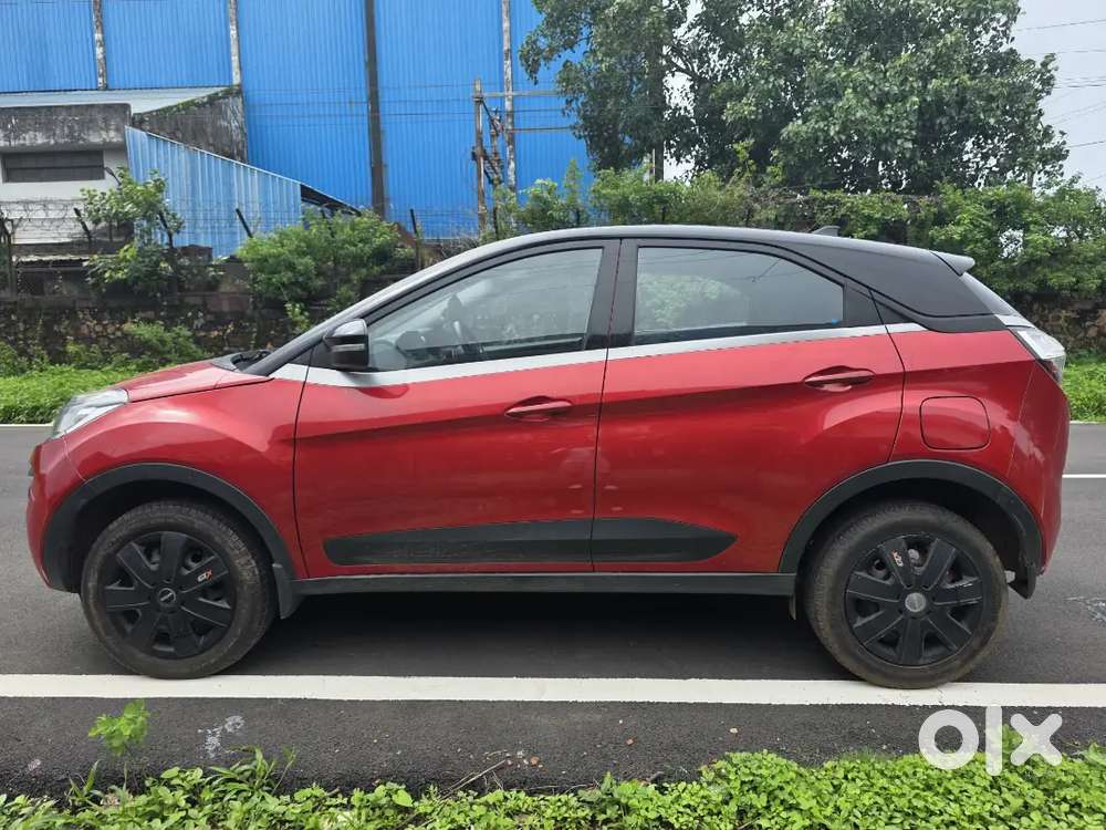 Tata Nexon Petrol Manual 2017