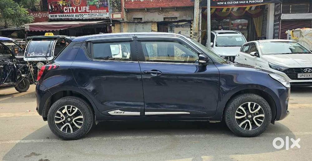 Maruti Suzuki Swift 1.2 Vxi (o), 2022