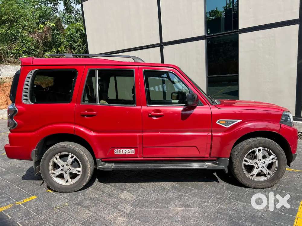 Mahindra Bolero Neo 2017 Diesel 200000 Km Driven
