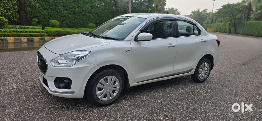 Maruti Suzuki Swift Dzire 1.2 Vxi Bsiv, 2018, Cng & Hybrids