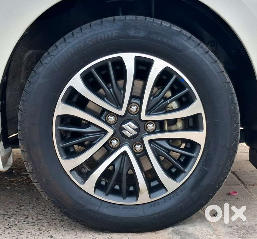 Maruti Suzuki Ertiga 2022-2023 Vxi Cng, 2023, Cng & Hybrids