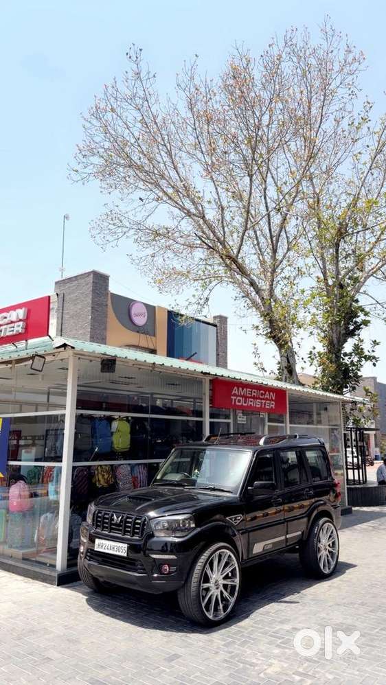 Mahindra Classic S11 Diesel Car 2024