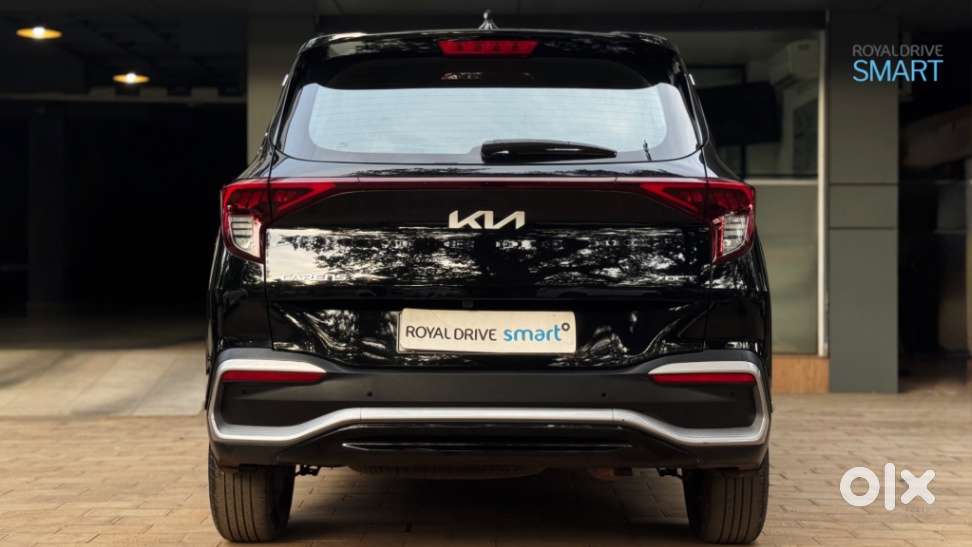 Kia Carens, 2022, Petrol