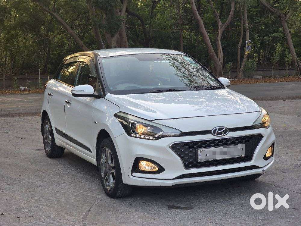 Hyundai I20 Asta (o) 1.2 Mt Dual Tone, 2019, Cng & Hybrids