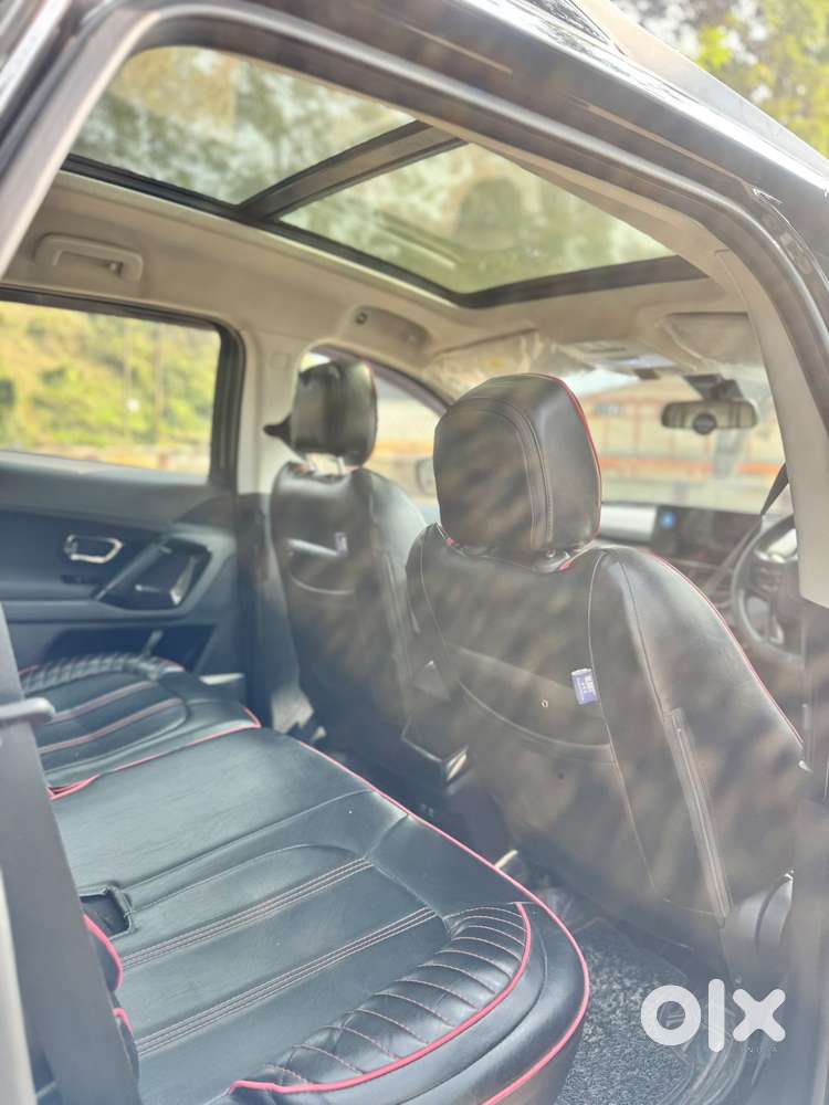Tata Safari 2.0 Kryotec Xt Plus Dark Edition, 2023, Diesel
