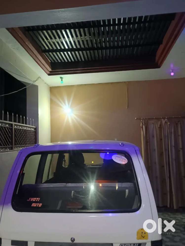 Maruti Suzuki Omni 2005