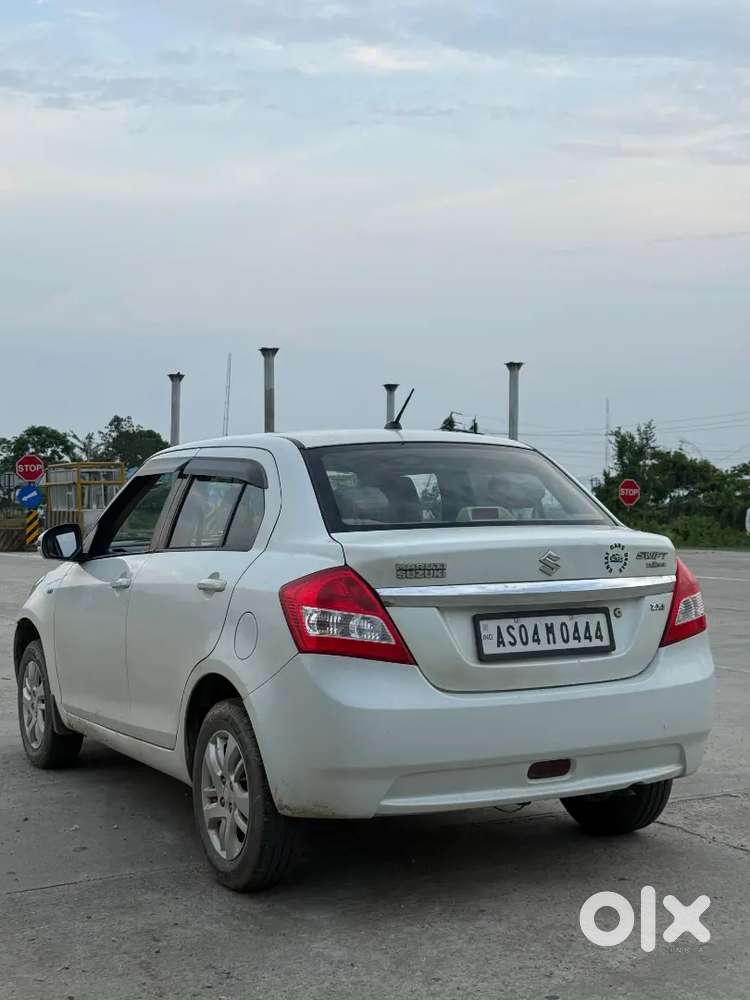 Swift Dzire Zxi 2014 Showroom Condition
