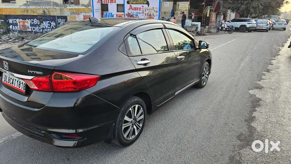 Honda City I-vtec V, 2018, Petrol