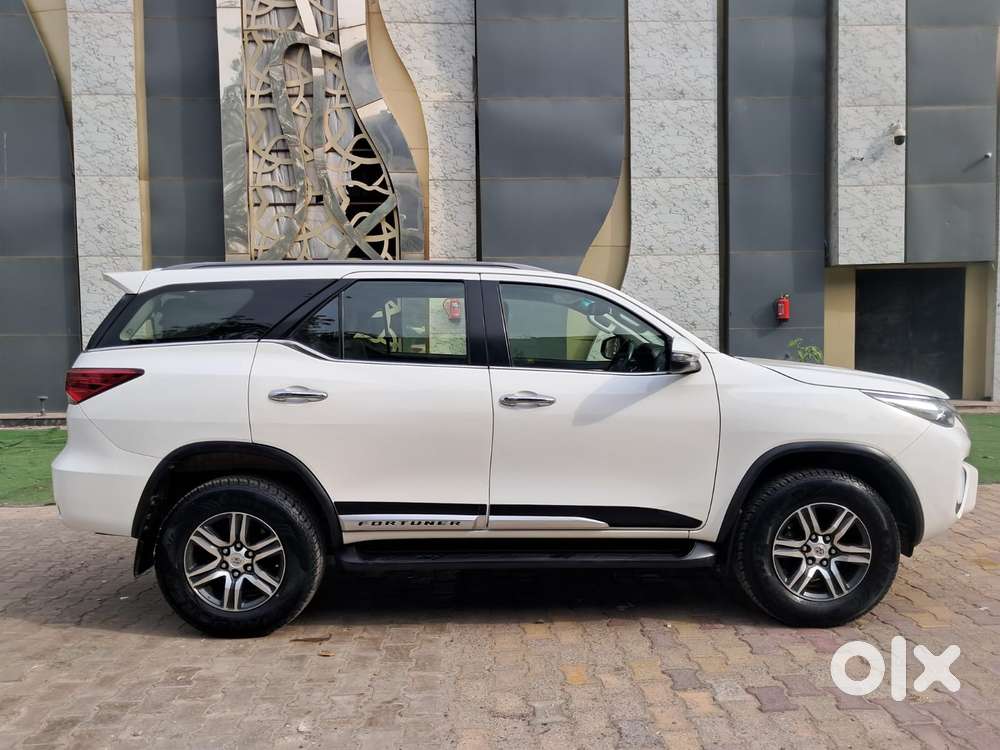 Toyota Fortuner 4x2 At 2.8 Diesel, 2019, Diesel