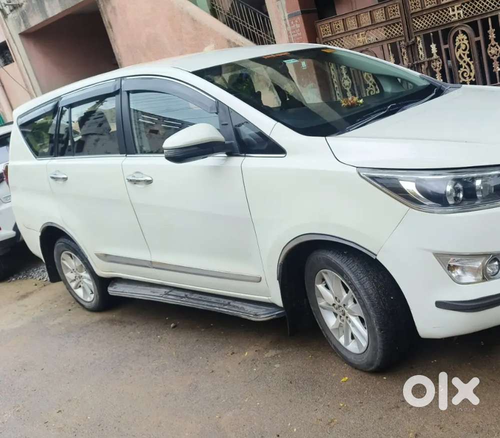 Toyota Innova Crysta 2018 Diesel Manual