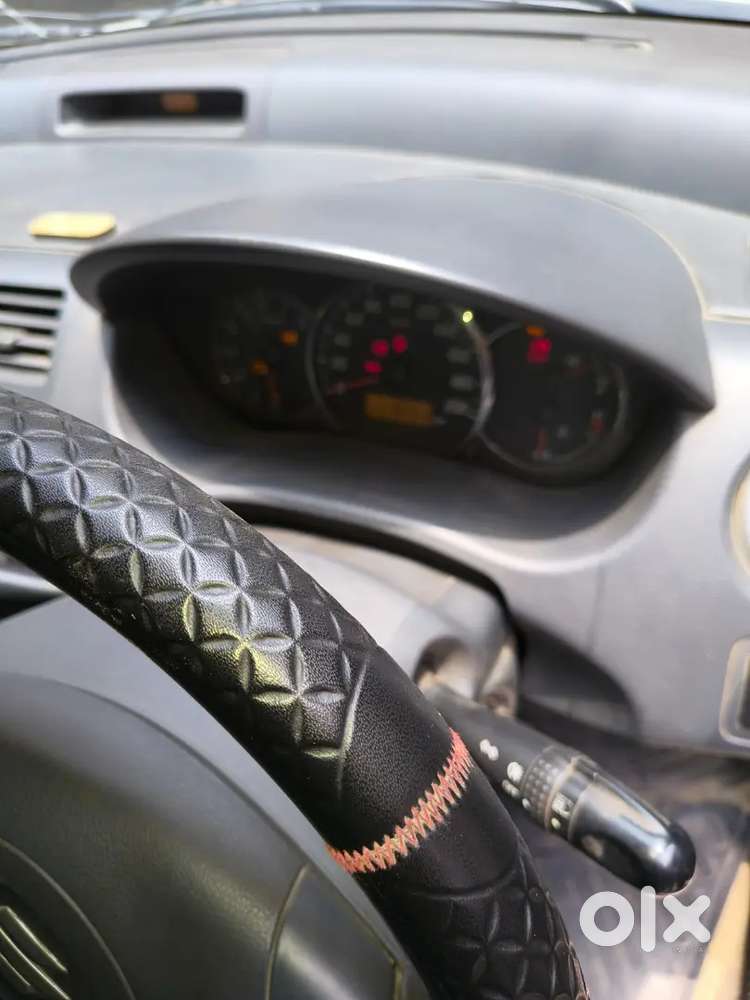 Maruti Suzuki Swift 2010