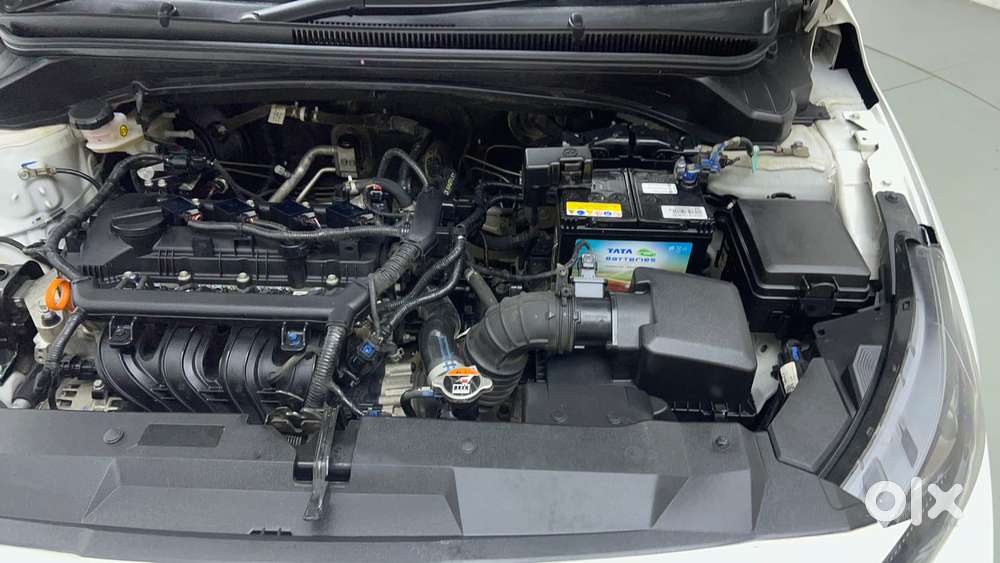 Hyundai I20 Sportz 1.2 Ivt, 2023, Petrol