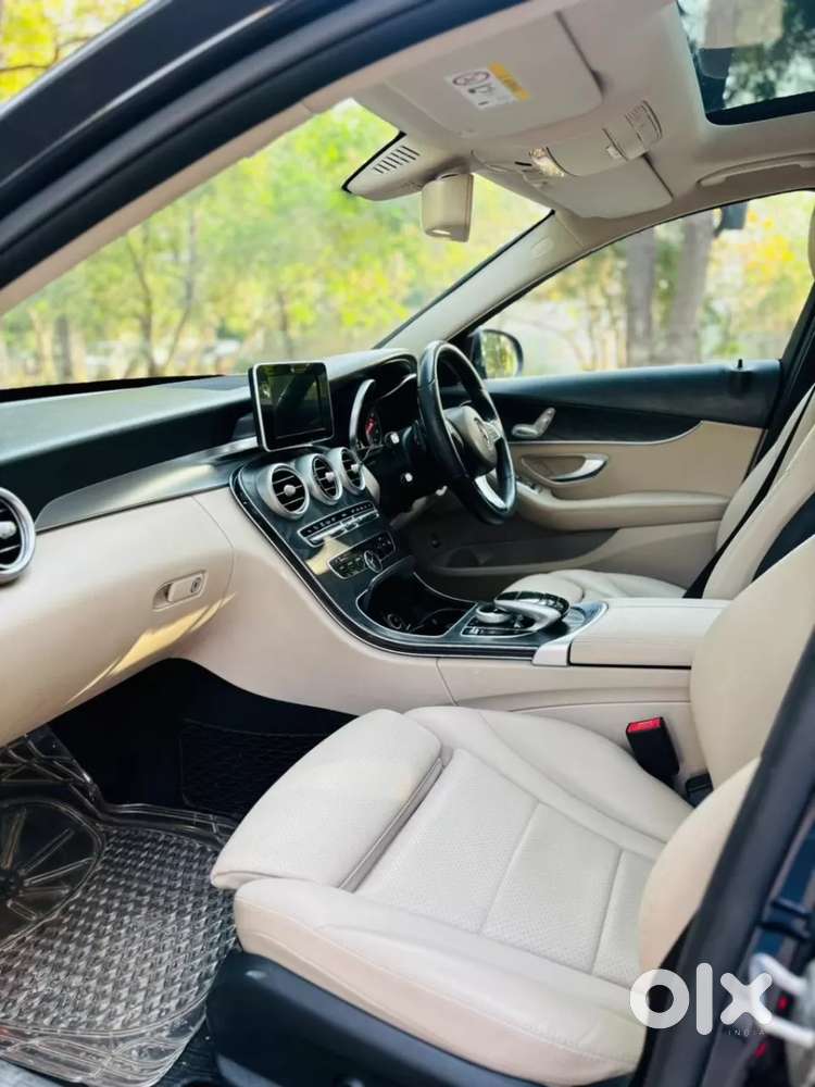 Mercedes-benz C-class [ ] 2.0 C200 Avantgarde, 2018, Petrol