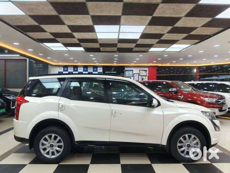 Mahindra Xuv500 W8 At, 2016, Diesel
