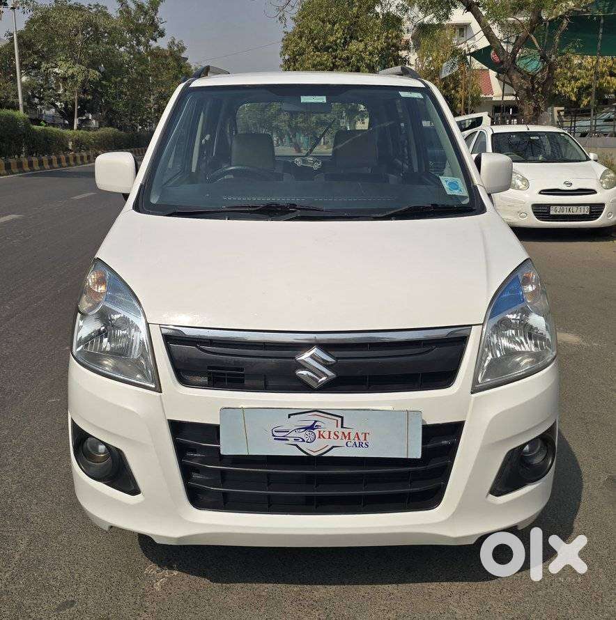 Maruti Suzuki Wagon R Vxi Amt1.2, 2017, Petrol
