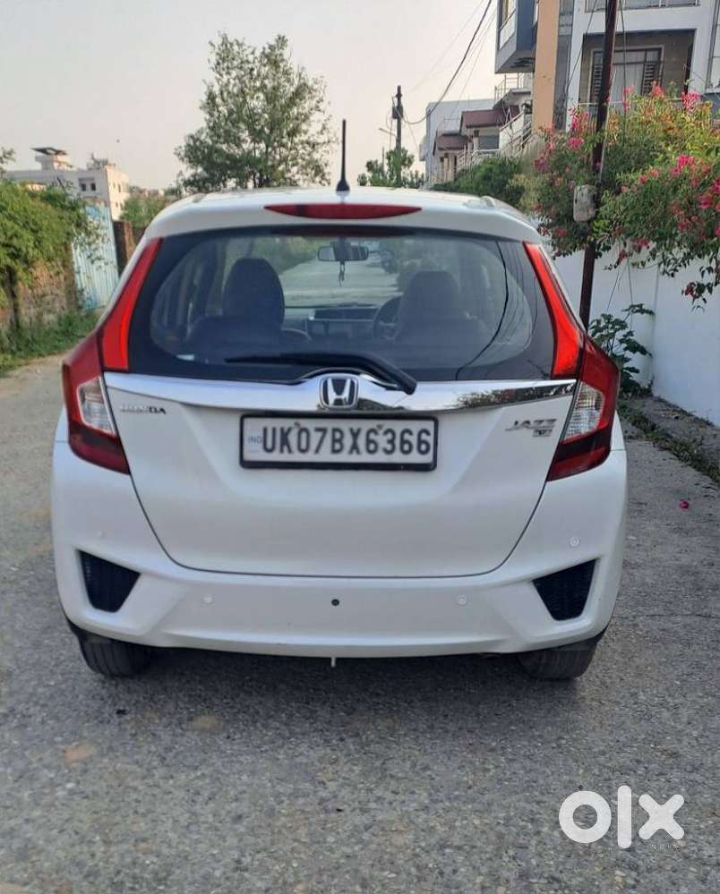 Honda Jazz V Cvt, 2017, Petrol