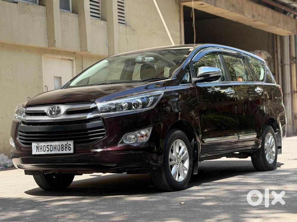 Toyota Innova Crysta 2.4 V 8 Str, 2017, Diesel