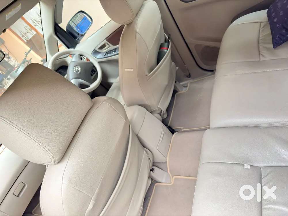 Toyota Innova 2013 Diesel 75000 Km Driven