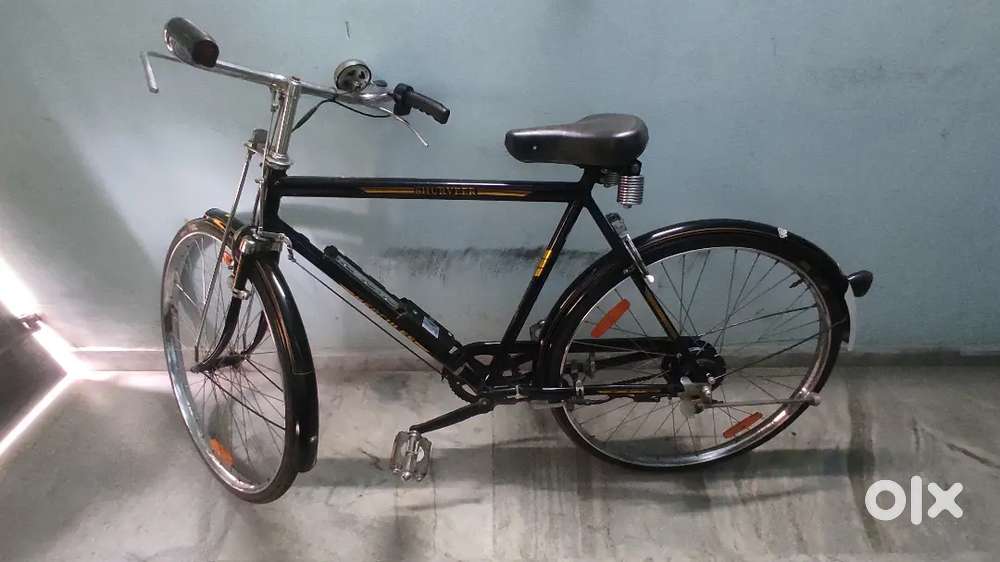 trek hybrid bicycle FX 3 Gen 4 | Hex Blue Modèle:CU151HGM Hydraulic disc brakes provide school bag 15 Best Backpacks for