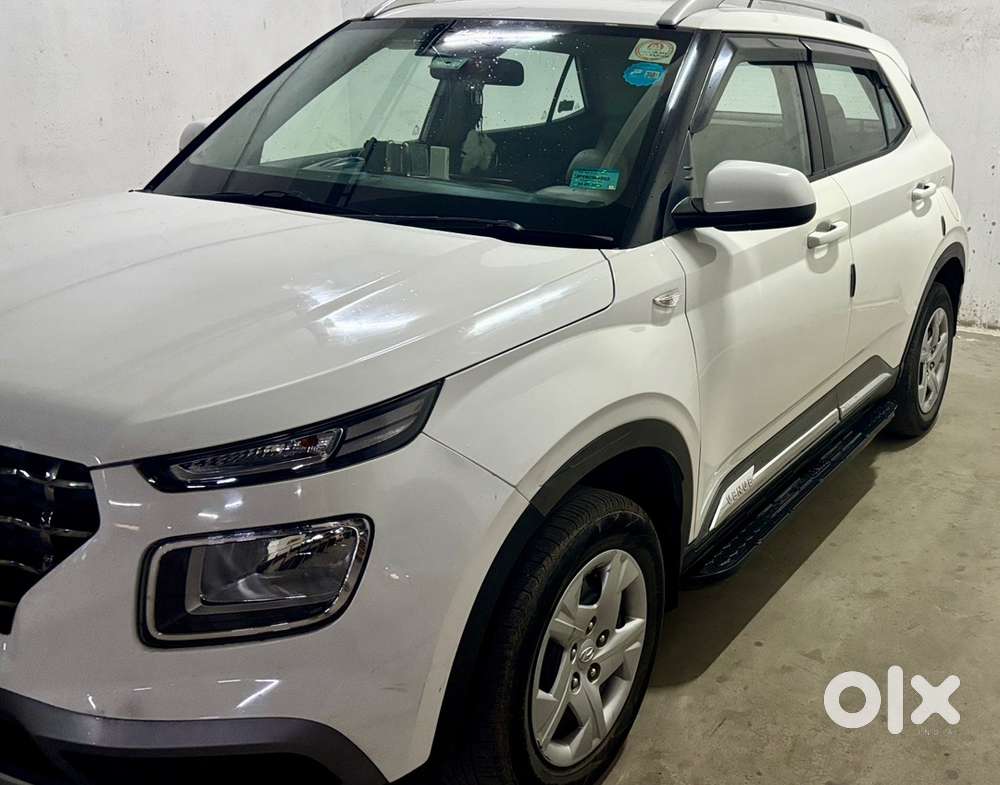 Hyundai Venue Petrol 2020