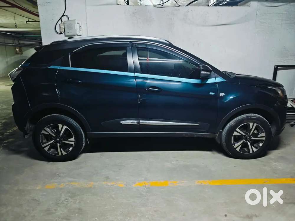Tata Nexon Ev Max Xz+ 2023 Km 22000